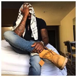 Meet your Posher, Johnny